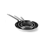 Tigaie aluminiu Marable Professional Hendi ,32 cm diametru x 5 cm inaltime ,baza 26 cm ,aluminiu, strat anti-aderent, maner din otel acoperit epoxidic