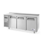 Congelator profesional ARKTIC by Hendi Kitchen Line cu 3 usi 291 L 1800x600x(H)850mm otel inoxidabil -12˚/-22˚C 500 W 3 rafturi 2x 430x428mm, 1x 490x428mm incluse - Image 3